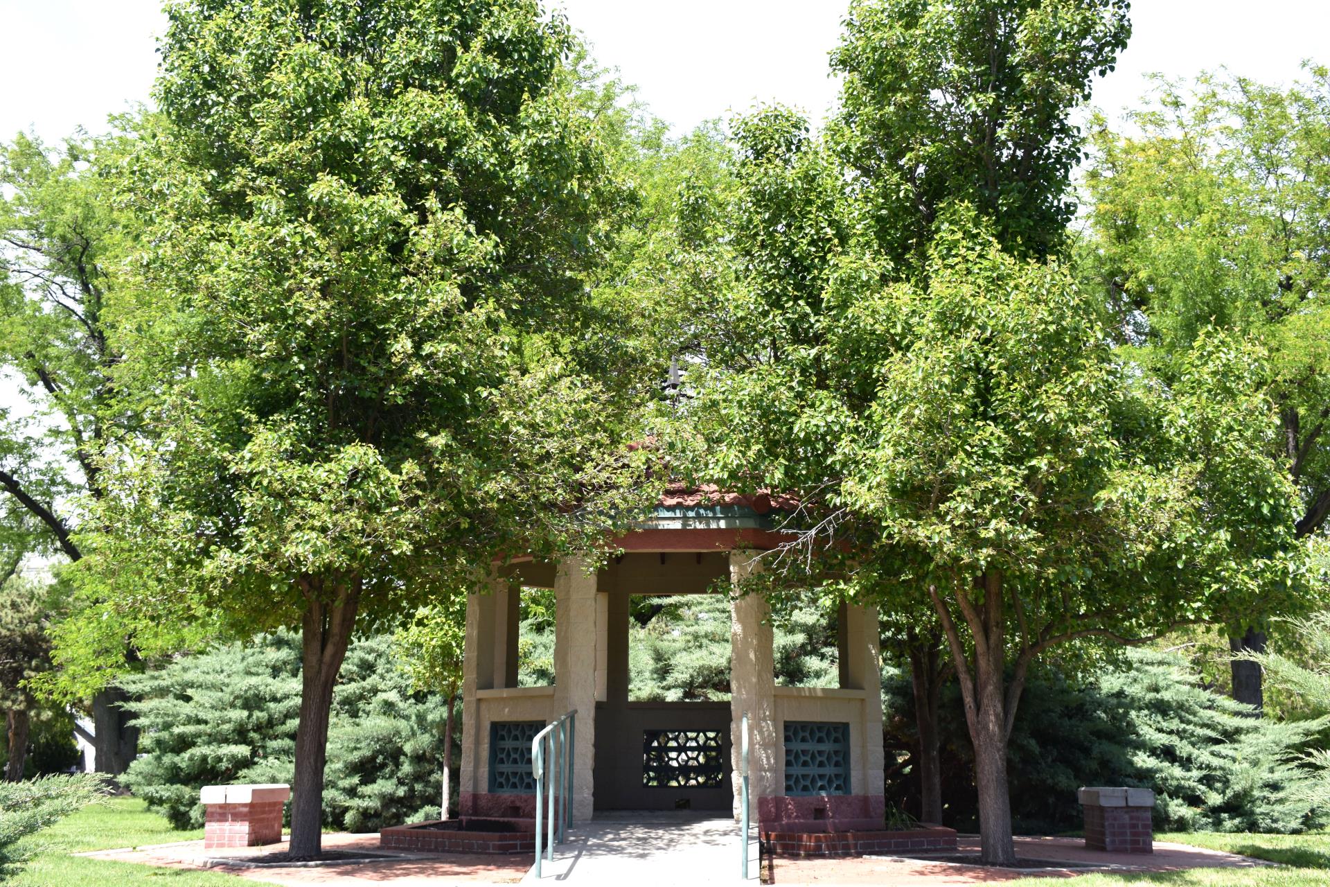 Finnup Flower Garden